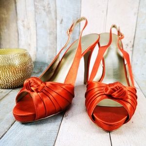 NINE WEST orange satin sling back Heel